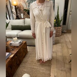 VINTAGE DIOR peignoir robe nightgown lace set size S